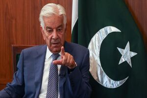 وزیر دفاع پاکستان بر ایستادگی کنار ایران در همه شرایط تاکید کرد