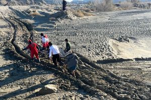 نجات مادر باردار در منطقه صعب‌العبور جاسک