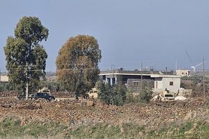 بازرسی مشکوک منازل روستای «المشیرفه» توسط نیروهای اسرائیلی