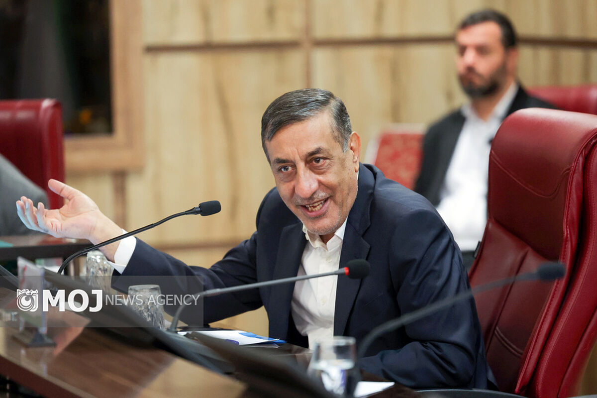 دکتر محمدجعفر قائم‌پناه + معاون اجرایی رئیس جمهور و سرپرست نهاد ریاست جمهوری