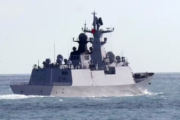 چین رزمایش ۶ روزه با گلوله واقعی در دریای زرد آغاز کرد