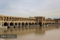 جاری شدن آب در زاینده‌رود تا اواسط خرداد ماه ۹۸ 