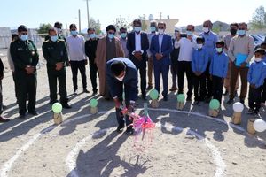 کلنگ زنی دبستان روستای علی آباد منطقه محروم سندرک