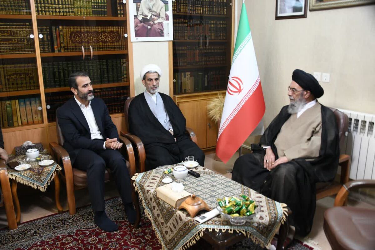 امام جمعه اصفهان