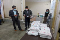 توزیع بسته های حمایتی بین مددجویان تحت حمایت بهزیستی