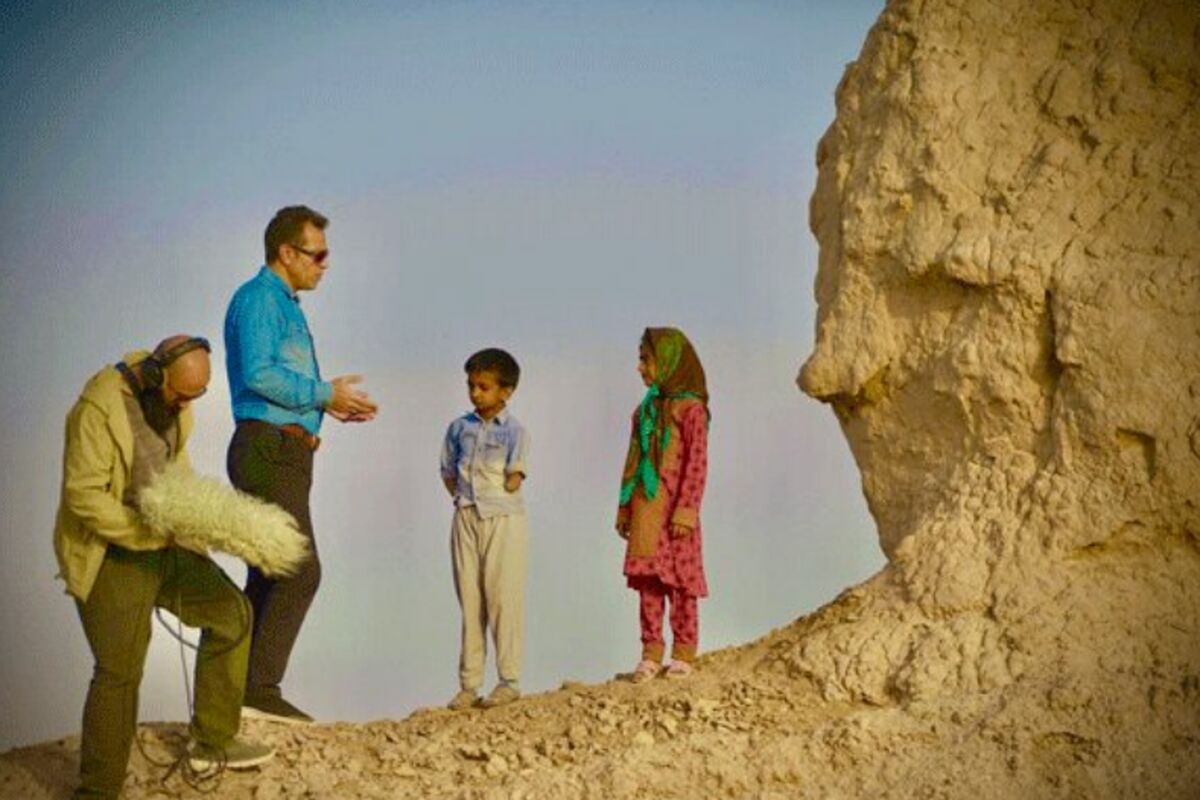 سفر مستند آب، باد، خاک، نان 