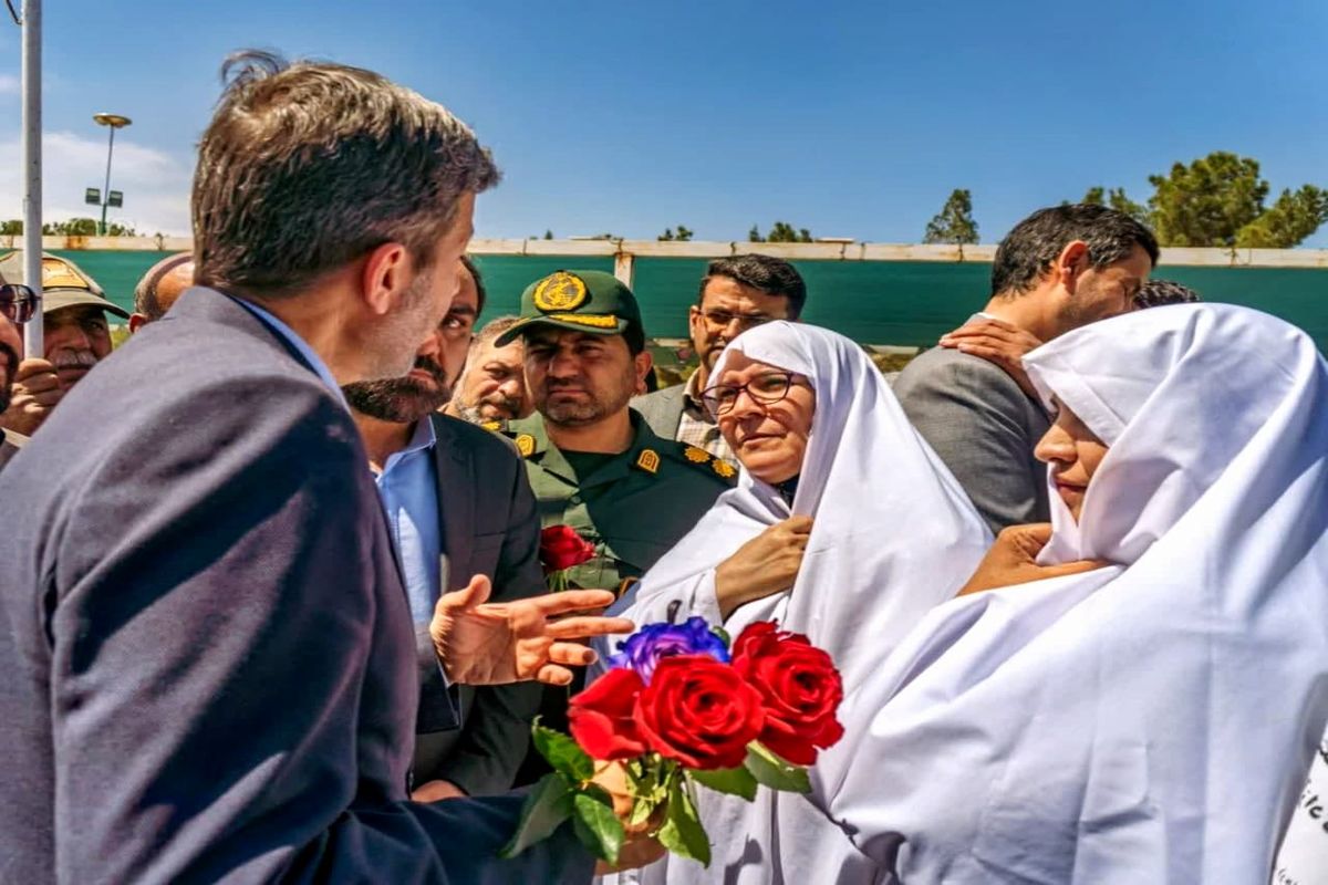 شهرستان ورزنه