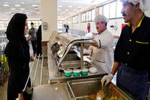 دانشجویان ۵ درصد از سهمیه غذا را می‌پردازند