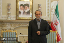 پیام تسلیت لاریجانی در پی درگذشت مادر رئیس دانشگاه آزاد