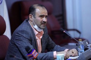 رئیس سازمان بورس استعفای خود را به وزیر اقتصاد ارائه کرد