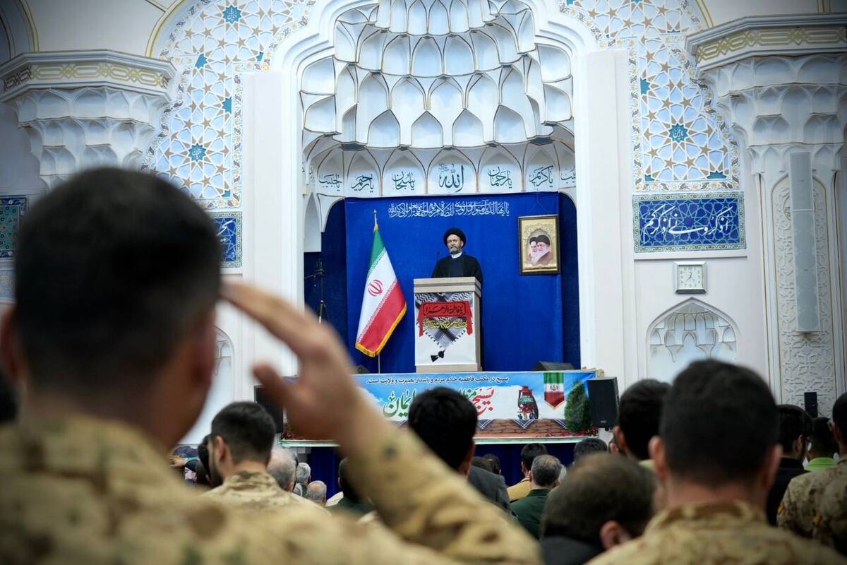امام جمعه اردبیل ۳۰ آبان ماه