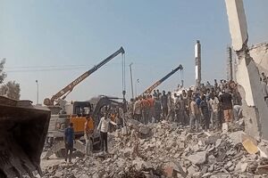 حمله دشمن به منطقه مسکونی در بندرلنگه