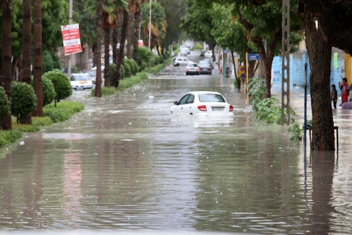 آبگرفتگی معابر در بندرعباس