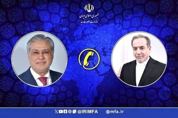وزرای خارجه ایران و پاکستان با یکدیگر گفتگو کردند