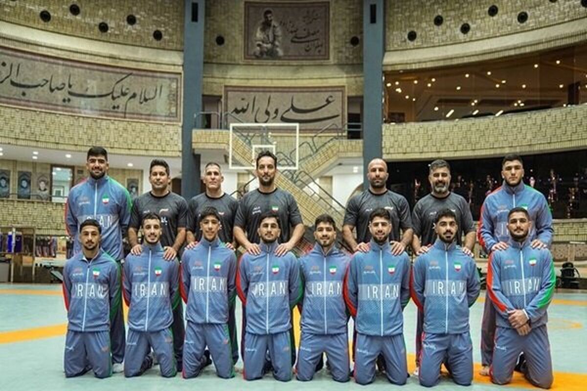 تیم ملی کشتی آزاد