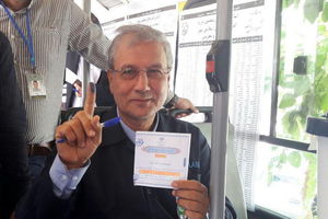 با مشارکت در انتخابات می‌توان آرزوها و آمال خود را برای ایران رقم زد