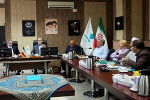 جلسه هیات امنای دانشگاه هنر ایران با حضور عراقچی برگزار شد