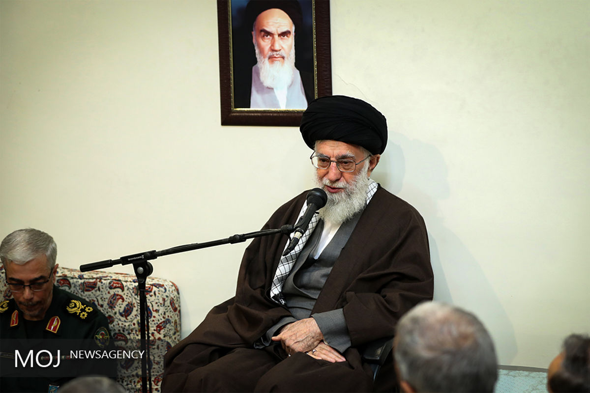 دیدار نوروزی فرماندهان ارشد نیروهای مسلح با مقام معظم رهبری