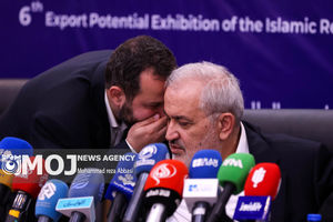 نشست خبری وزیر صنعت ، معدن و تجارت 