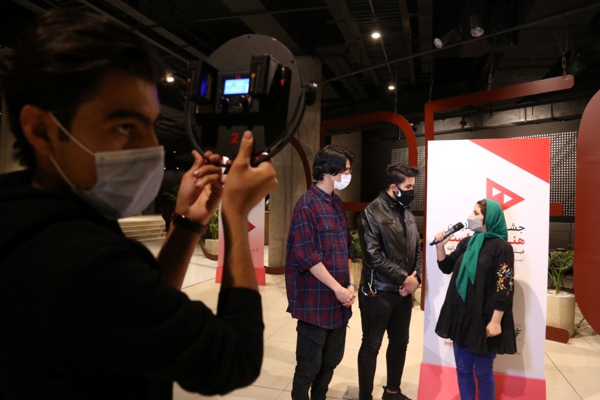 جشنواره هنر زنده است