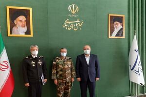 دیدار و گفتگو فرمانده کل ارتش با قالیباف