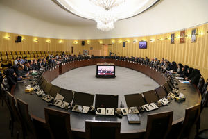 مجمع نمایندگان تهران در نامه‌های خواستار ارائه گزارشی درباره چگونگی حل مشکلات تهران شدند