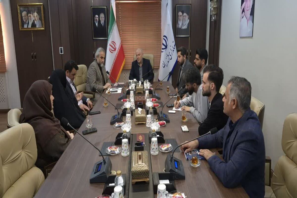 دیدار استاندار با مدیر حوزه هنری