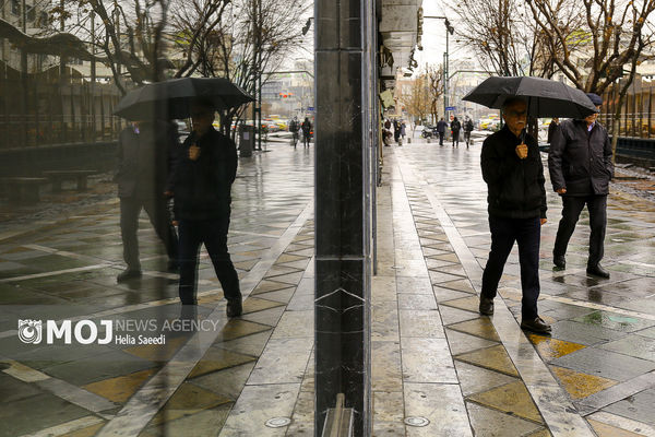 بارش‌ها در نیمه‌غربی کشور تا دوشنبه ادامه دارد