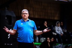 سوتیریوس مونولوپولوس قراردادش را با تیم بسکتبال ایران تمدید کرد