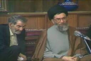 بخش‌هایی از دیدار رهبر معظم انقلاب و استاد شهریار در ۲۹ تیر۶۶ در تبریز