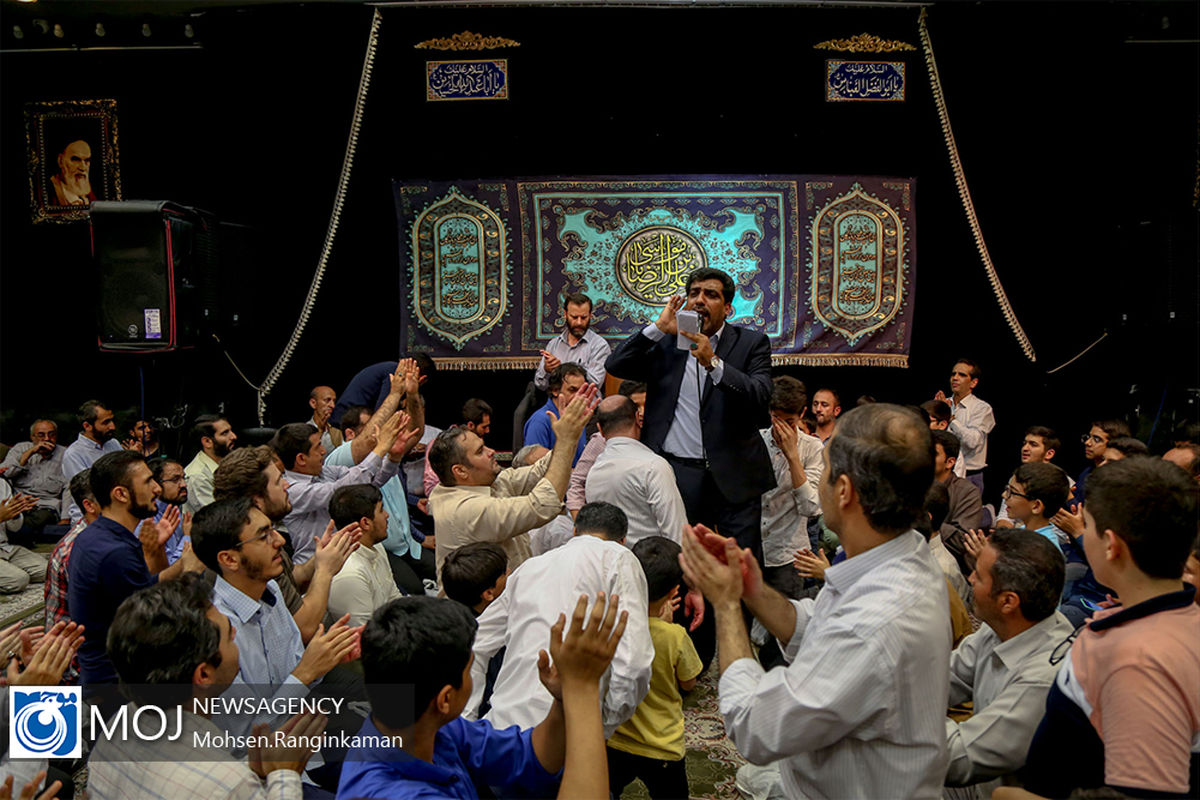 جشن ولادت امام رضا (ع) در هیئت عشاق الحسین (ع)