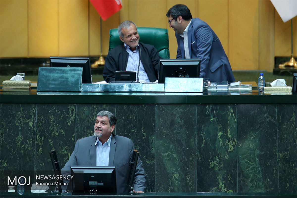 کواکبیان/ صحن علنی مجلس شورای اسلامی با حضور وزیر ارتباطات