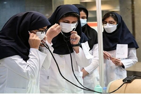 مطالبات دستیاران و دانشجویان دکتری به‌ صورت مرحله‌ای پیگیری می‌شود