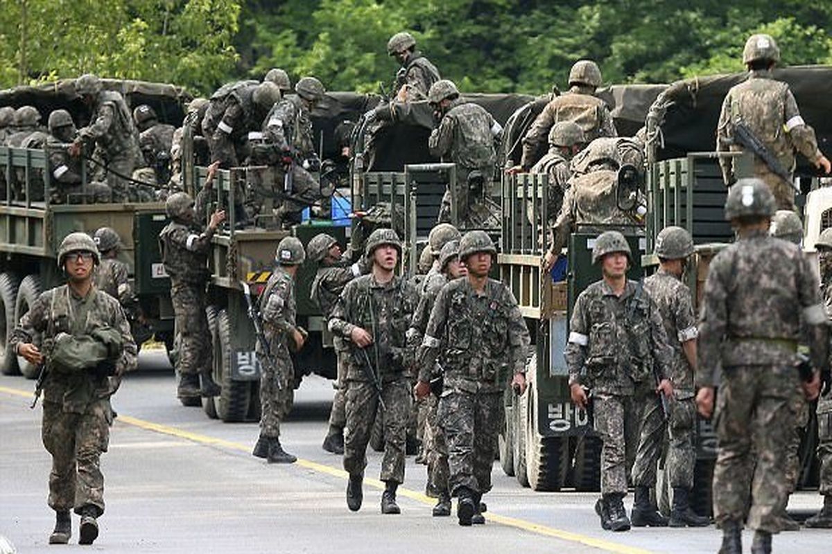 مانور نظامی