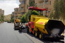 آسفالت 5 محله شهر سده لنجان اجرا شد