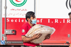 ارسال ۳۶۰۰ بسته اقلام غذایی به مناطق سیل زده کشور