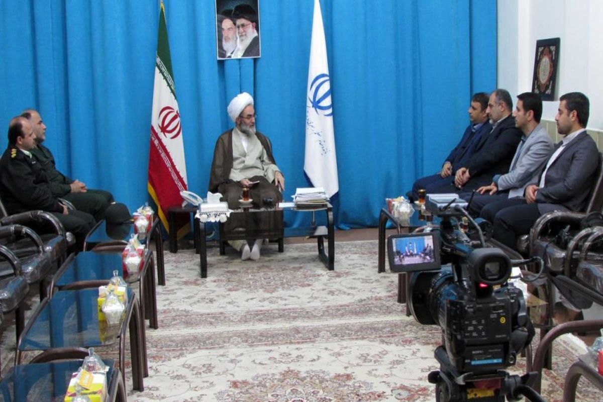 آیت‌الله فلاحتی در دیدار با فرماندار صومعه‌سرا