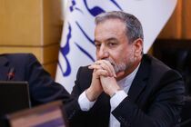 وزیر امور خارجه تبادل پیام با آمریکا را تأیید کرد، مذاکره را نه