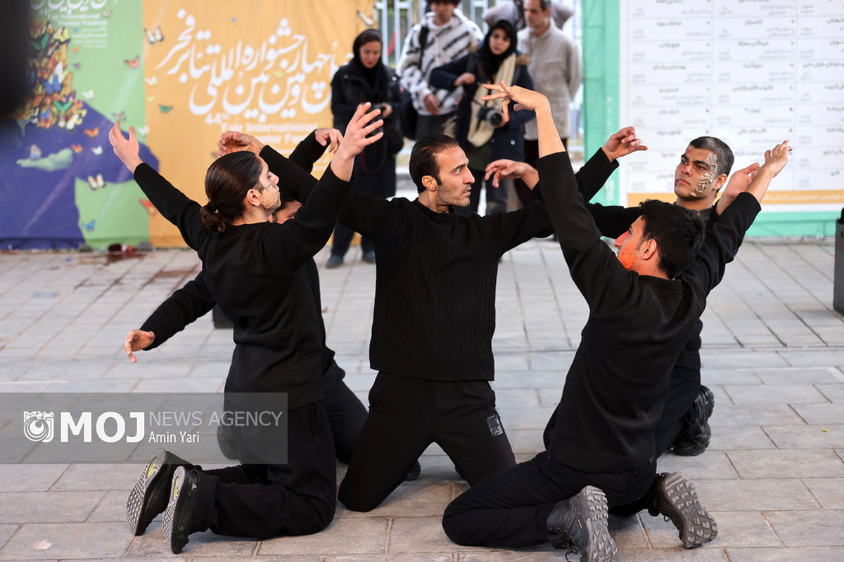 هفتمین روز اجراهای خیابانی جشنواره تئاتر فجر