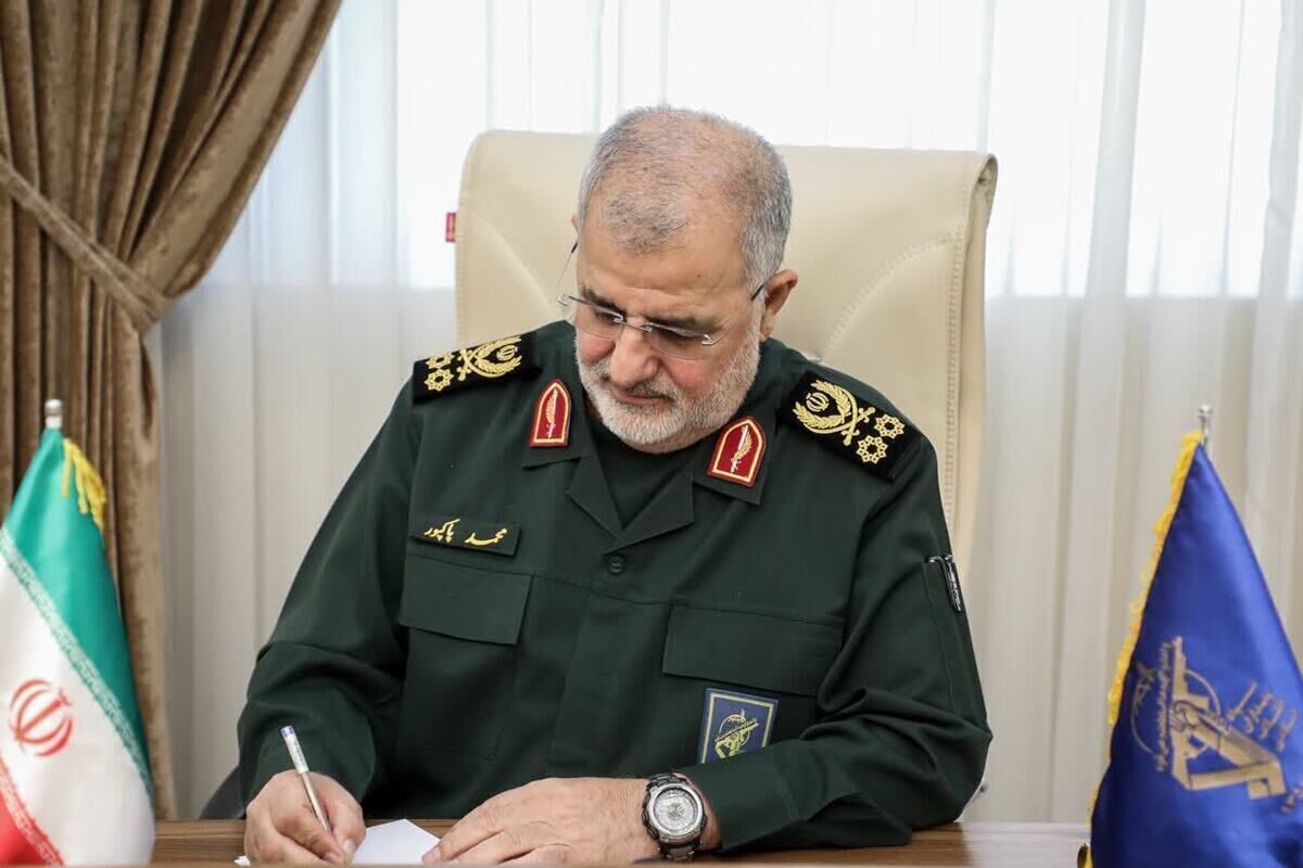 سرلشکر پاسدار محمد پاکپور، فرمانده کل سپاه