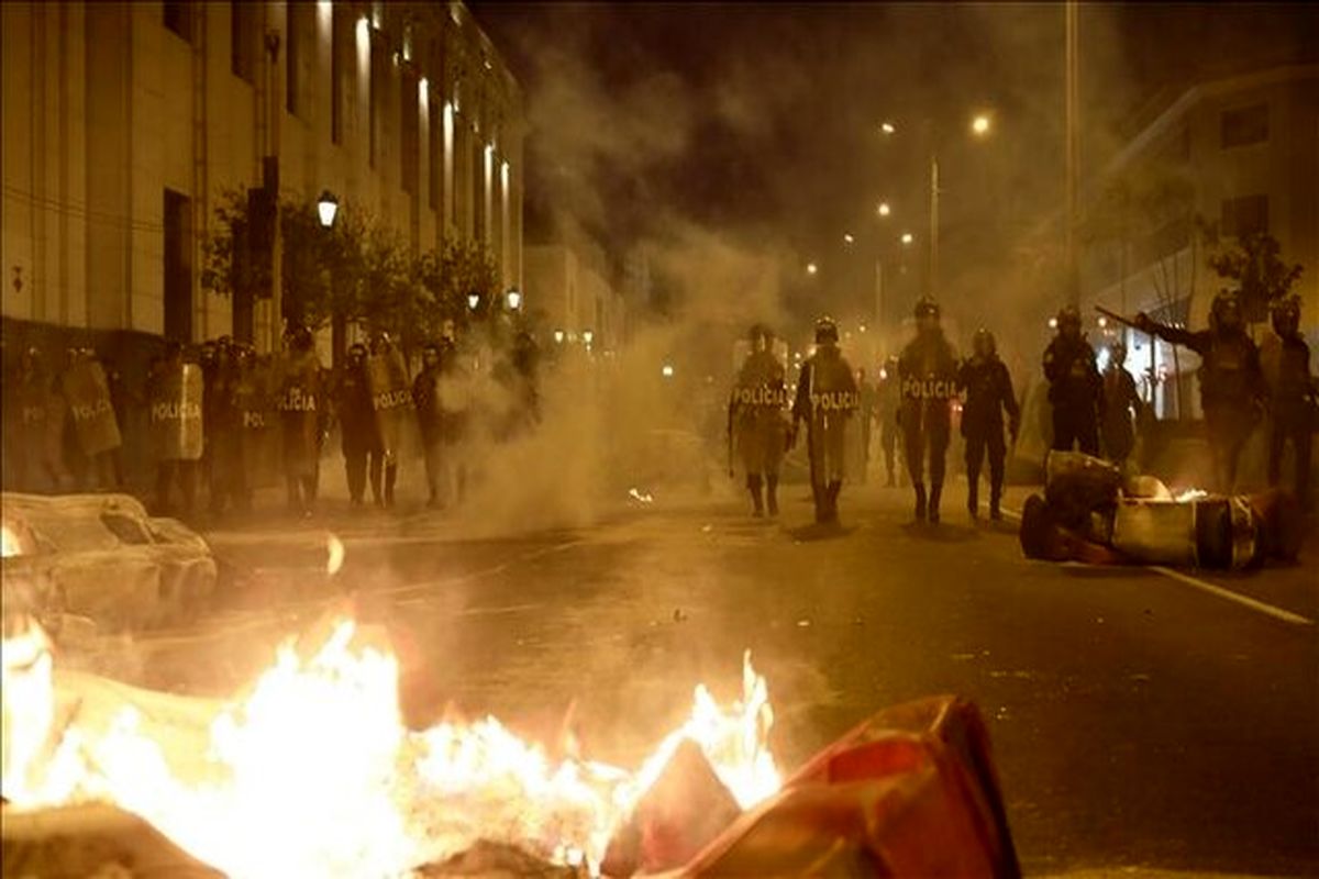 اعتراضات پرو