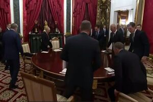 دیدار پوتین و فرستادگان ترامپ آغاز شد