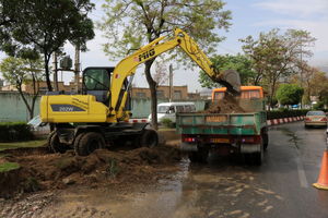 آغاز عملیات اجرایی 2 دور برگردان درخیابانهای سنندج