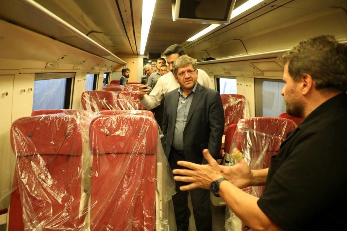 شرکت حمل و نقل ریلی رجا