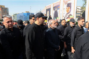 بزرگترین افتخارم خدمت به ملت آزاده‌ ایران است