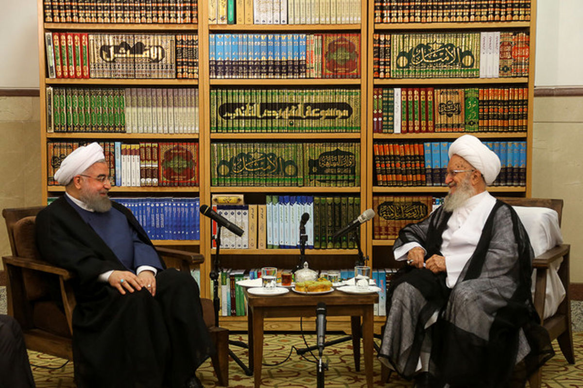 روحانی و مکارم