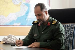 فرمانده سپاه الغدیر یزد قهرمانی تیم والیبال مقاومت شهداب یزد را تبریک گفت