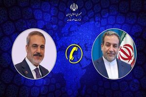 وزرای خارجه ایران و ترکیه درباره از سرگیری مذاکرات هسته‌ای در استانبول رایزنی کردند