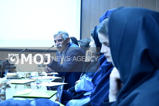 مراد سپهوند «رئیس مرکز برتر» تحقیقات و آموزش کشاورزی کشور در سال 97 شد