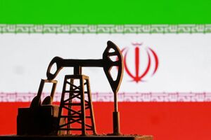 مجوز عمومی فروش نفت ایران از سوی آمریکا لغو شد